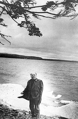 Евгений Леонов